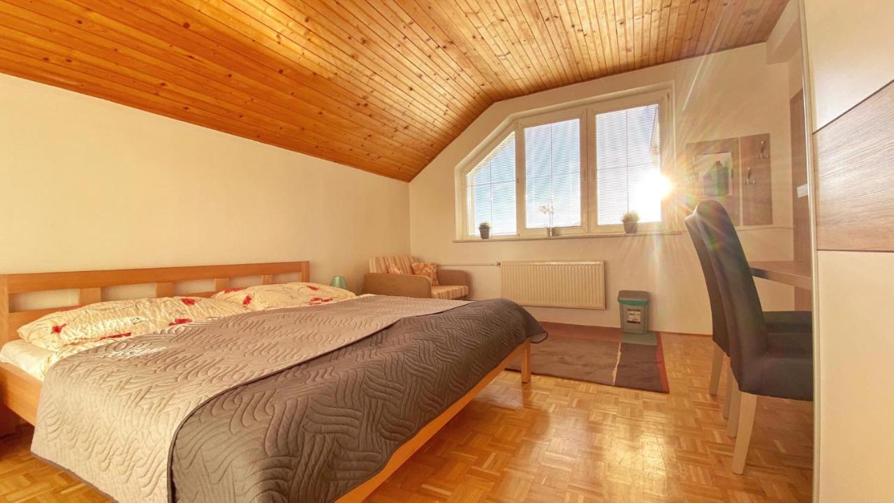 Relax Villa Tatry - Wifi/Tv, Bbq, Billiard Nová Lesná Εξωτερικό φωτογραφία